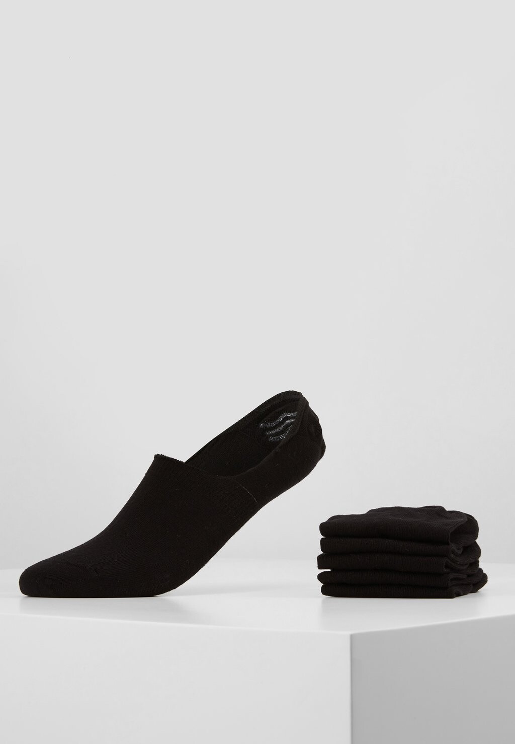 Носки 5 ПАКЕТОВ Pier One, черные
Носки 5 ПАКЕТОВ Pier One, черные