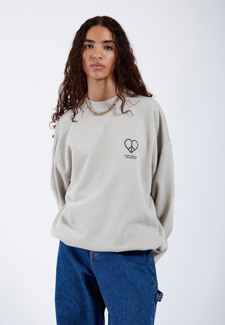 Толстовка Dr.Denim KENAN , Silver Lining Peace Heart/Beige
Толстовка Dr.Denim KENAN , Silver Lining Peace Heart/Beige