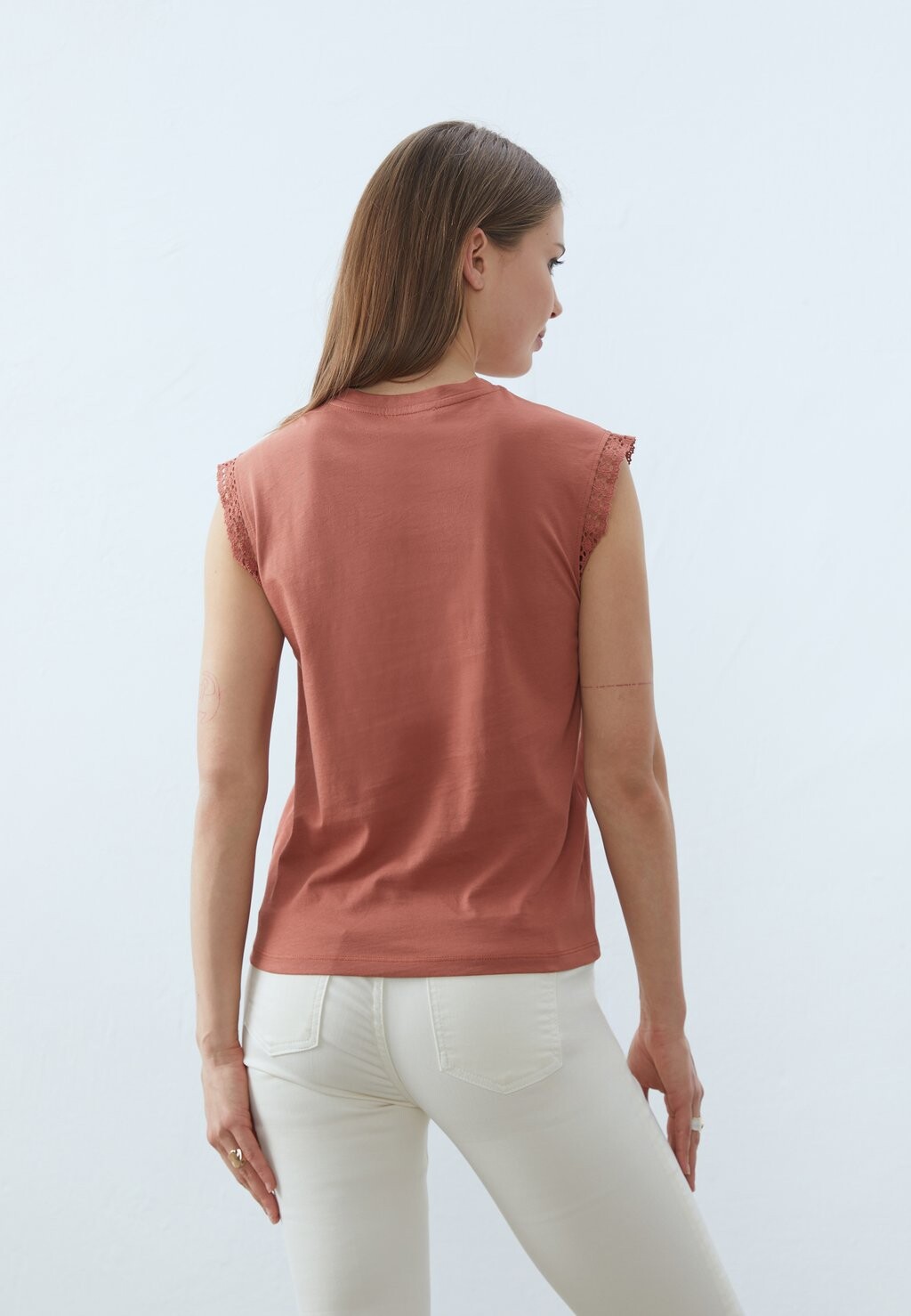 Футболки с принтом Anna Field, цвет Cognac
Футболки с принтом Anna Field, цвет Cognac