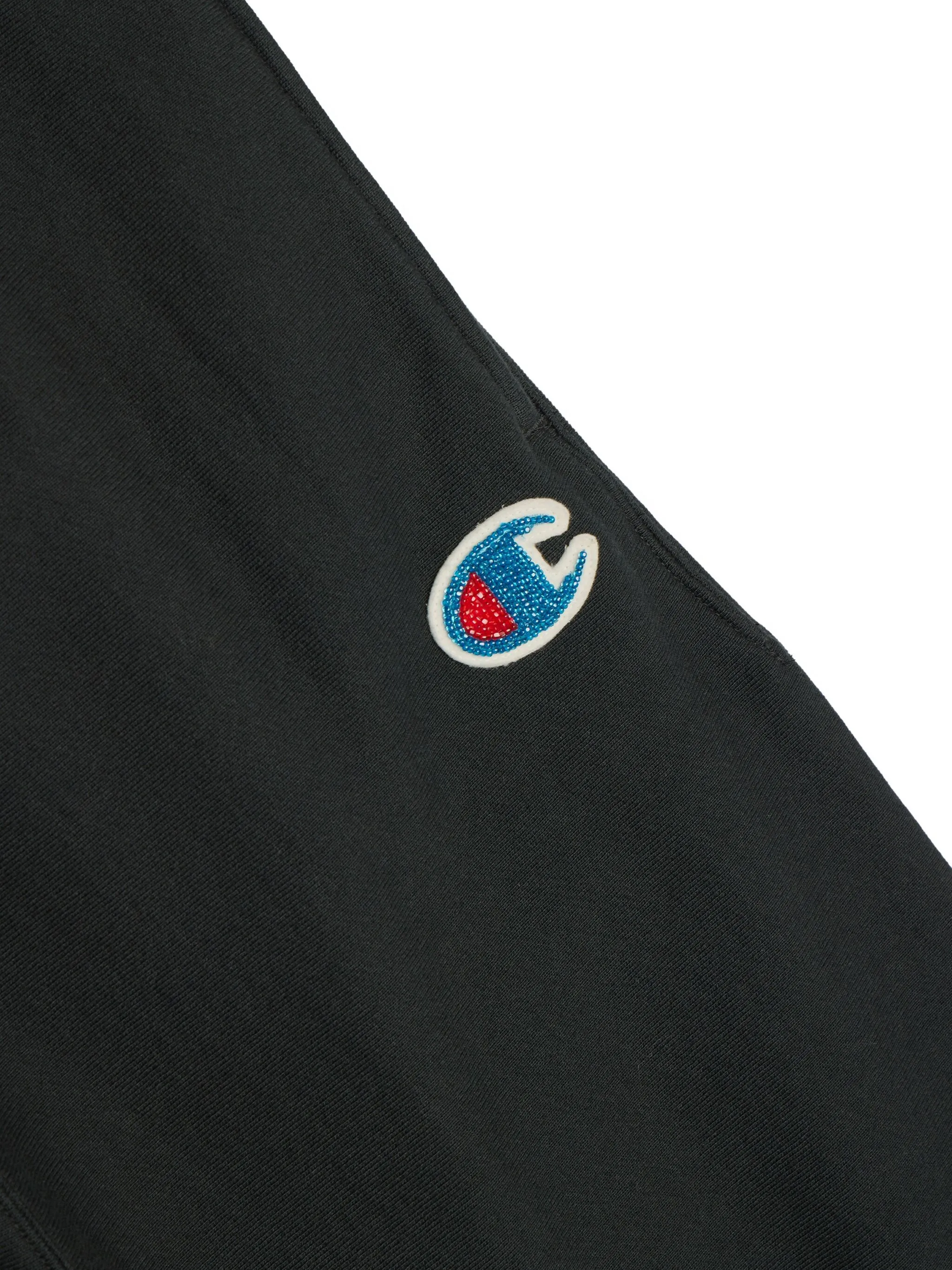 Укороченные спортивные брюки из коллаборации с Champion Undercover, черный
Укороченные спортивные брюки из коллаборации с Champion Undercover, черный