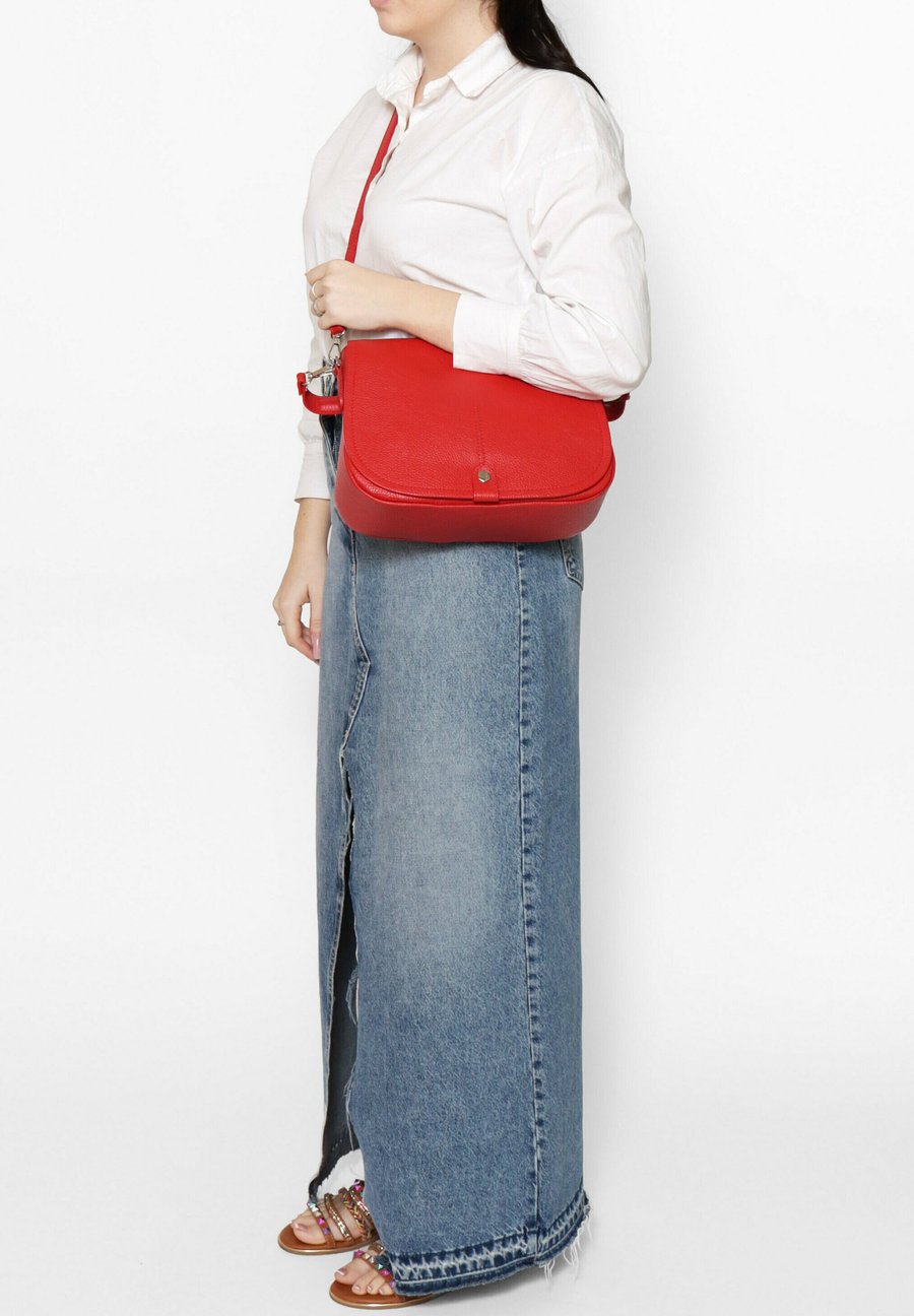 Сумка Chiara Ferretti Handbag, Red
Сумка Chiara Ferretti Handbag, Red