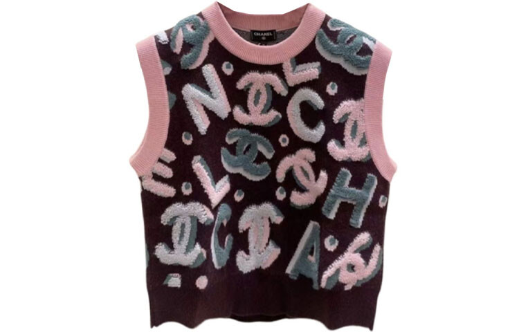 Жилет женский коричневый Chanel
Жилет женский коричневый Chanel