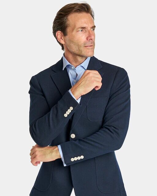 Мужской пиджак классической вязки однотонной вязки Spagnolo, темно-синий
Мужской пиджак классической вязки однотонной вязки Spagnolo, темно-синий