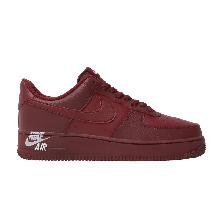 Кроссовки Nike Air Force 1 07 'Team Red', красный
Кроссовки Nike Air Force 1 07 'Team Red', красный