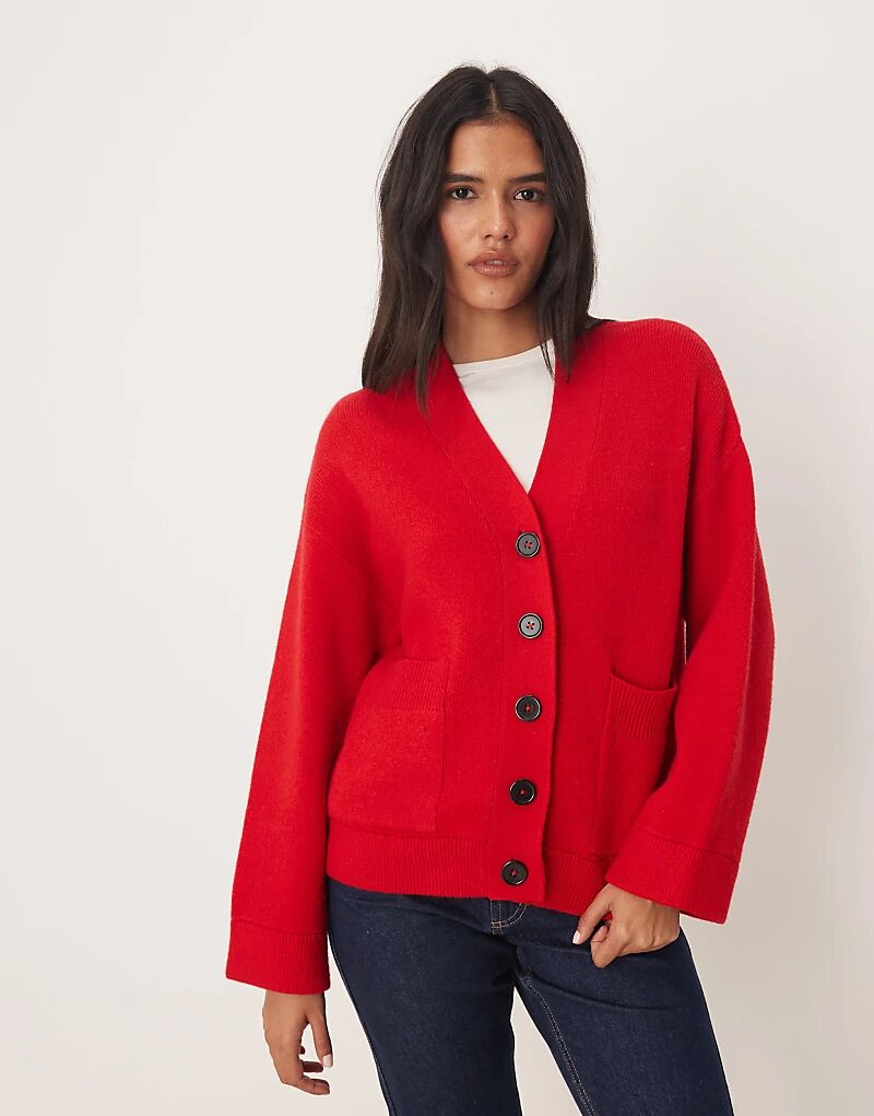 Кардиган бойфренда ASOS DESIGN красного цвета с карманом на пуговицах спереди
Кардиган бойфренда ASOS DESIGN красного цвета с карманом на пуговицах спереди