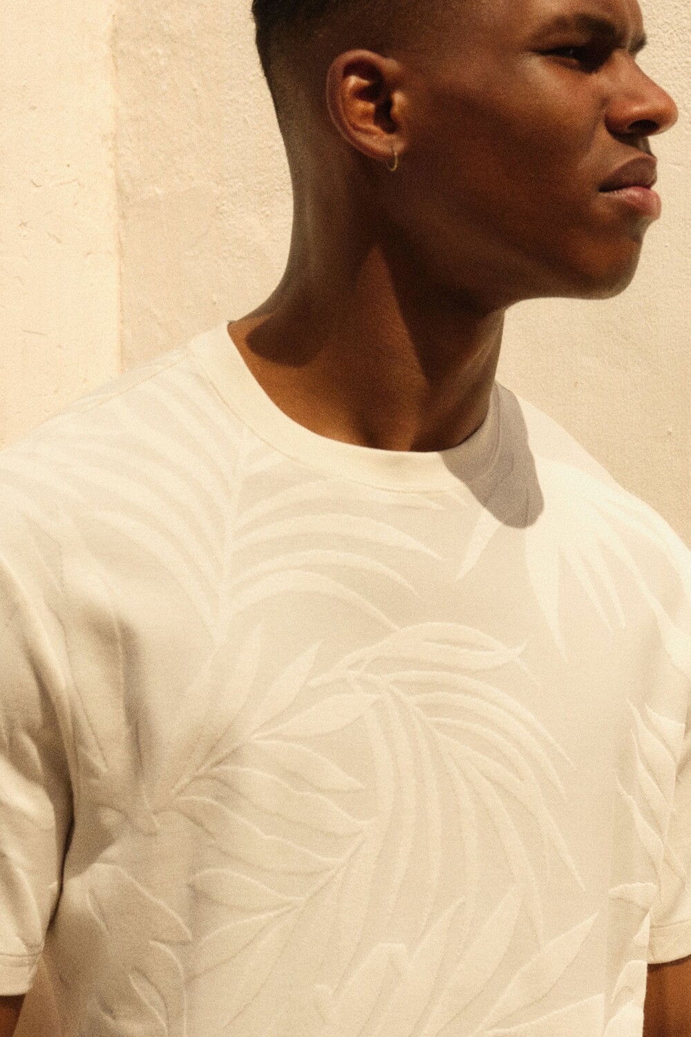 Футболка из фактурного джерси с цветочным принтом Next, белый
Футболка из фактурного джерси с цветочным принтом Next, белый