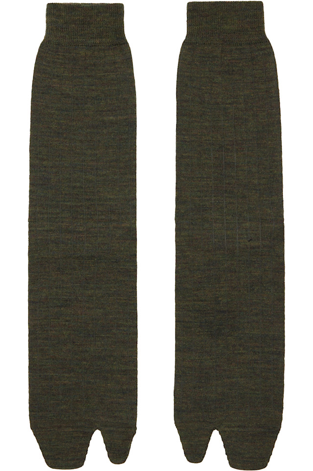 Неофициальные таби-носки Maison Margiela, зеленый
Неофициальные таби-носки Maison Margiela, зеленый