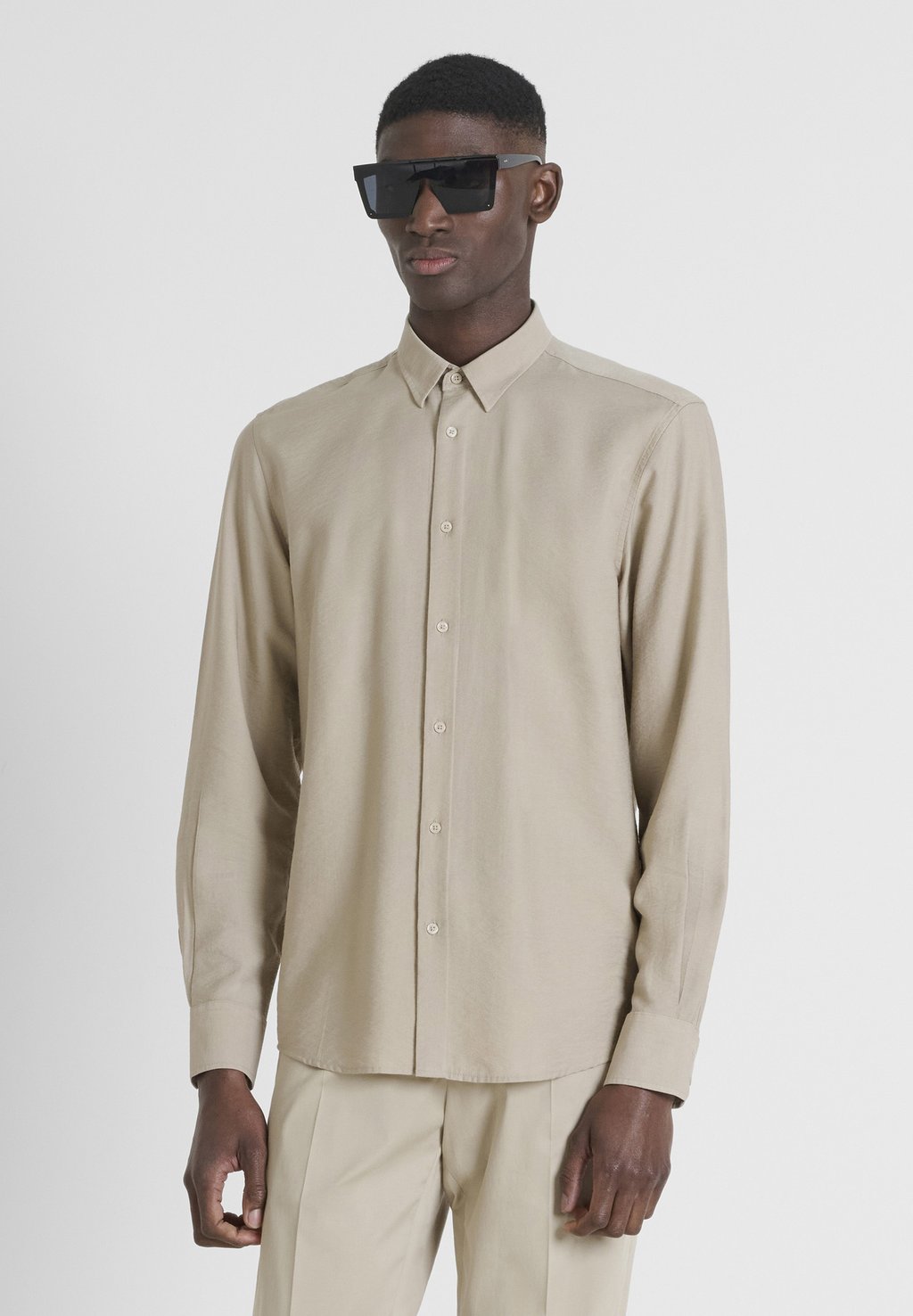 Рубашка NAPOLI REGULAR FIT IN SOFT TOUCH Antony Morato, бежевый
Рубашка NAPOLI REGULAR FIT IN SOFT TOUCH Antony Morato, бежевый