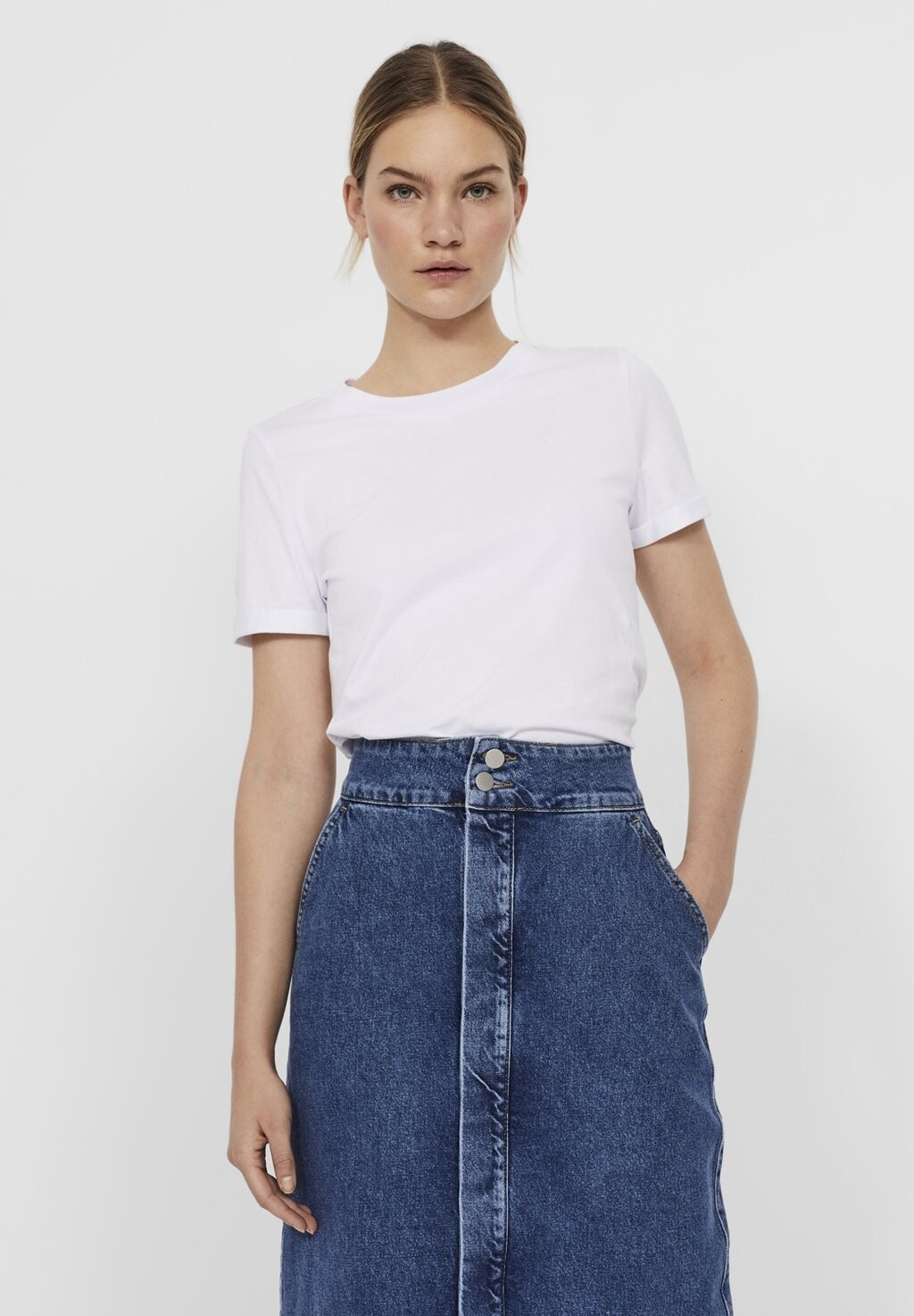 Базовая футболка Vero Moda, белый
Базовая футболка Vero Moda, белый