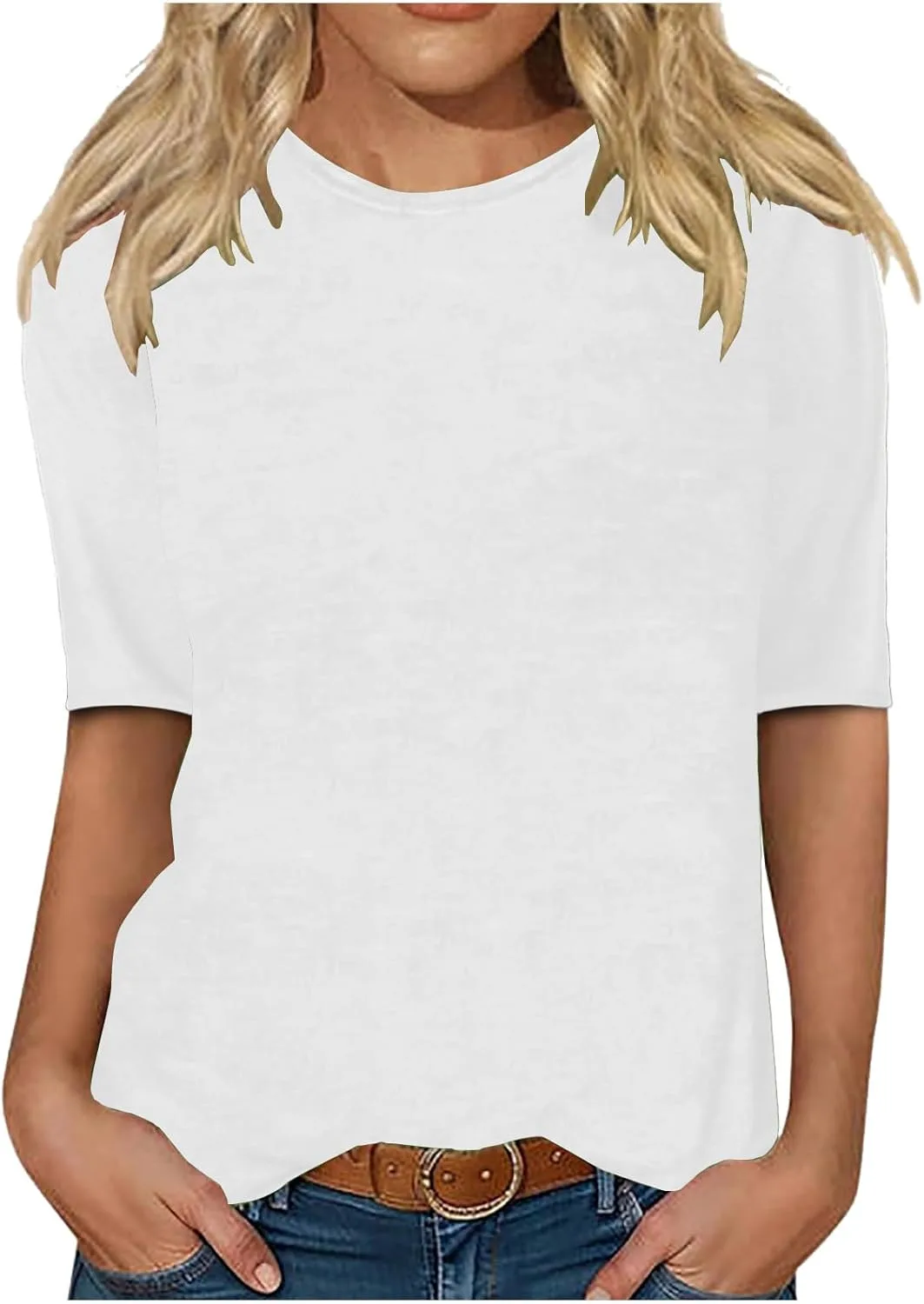 Женский топ с коротким рукавом и круглым вырезом
Женский топ с коротким рукавом и круглым вырезом