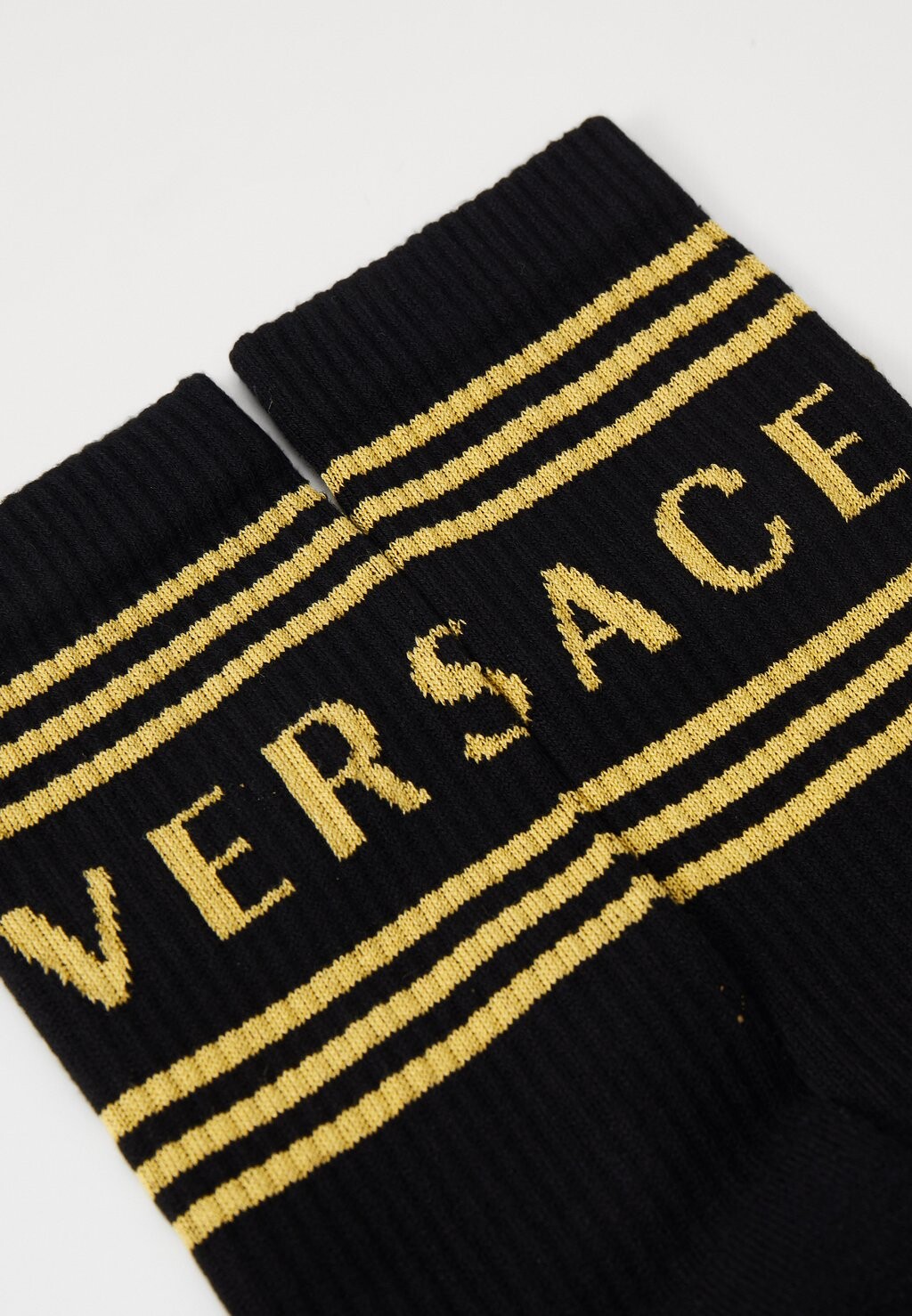 Носки ATHLETIC SOCKS LOGO Versace, черный 
Носки ATHLETIC SOCKS LOGO Versace, черный