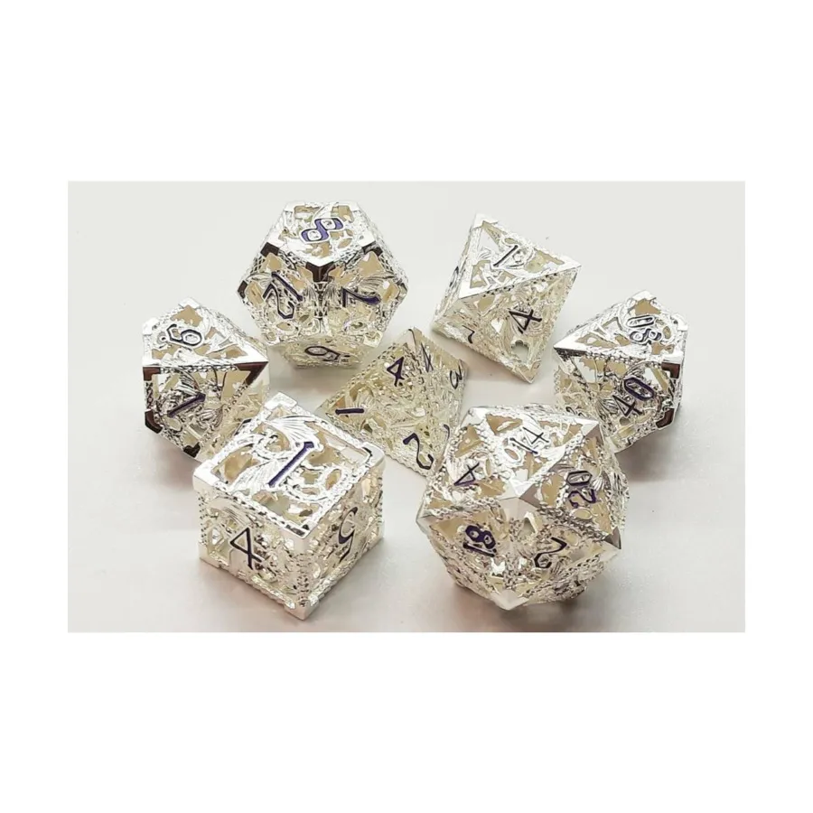 Полые кубики дракона — серебро с фиолетовым (7), Hollow Dice
Полые кубики дракона — серебро с фиолетовым (7), Hollow Dice