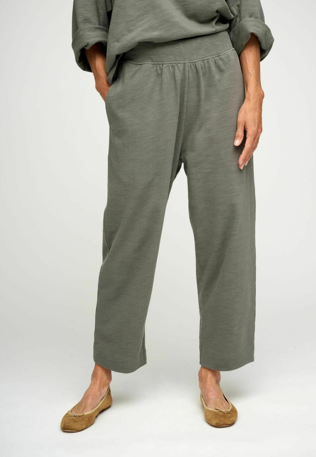 Спортивные брюки BUDDHA moshi moshi mind, хаки
Спортивные брюки BUDDHA moshi moshi mind, хаки