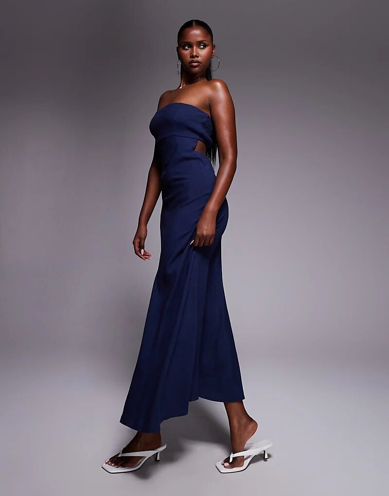 Платье-бандо Princess Polly Yahir из льняной смеси с присборенной спинкой и вырезом, темно-синего цвета
Платье-бандо Princess Polly Yahir из льняной смеси с присборенной спинкой и вырезом, темно-синего цвета