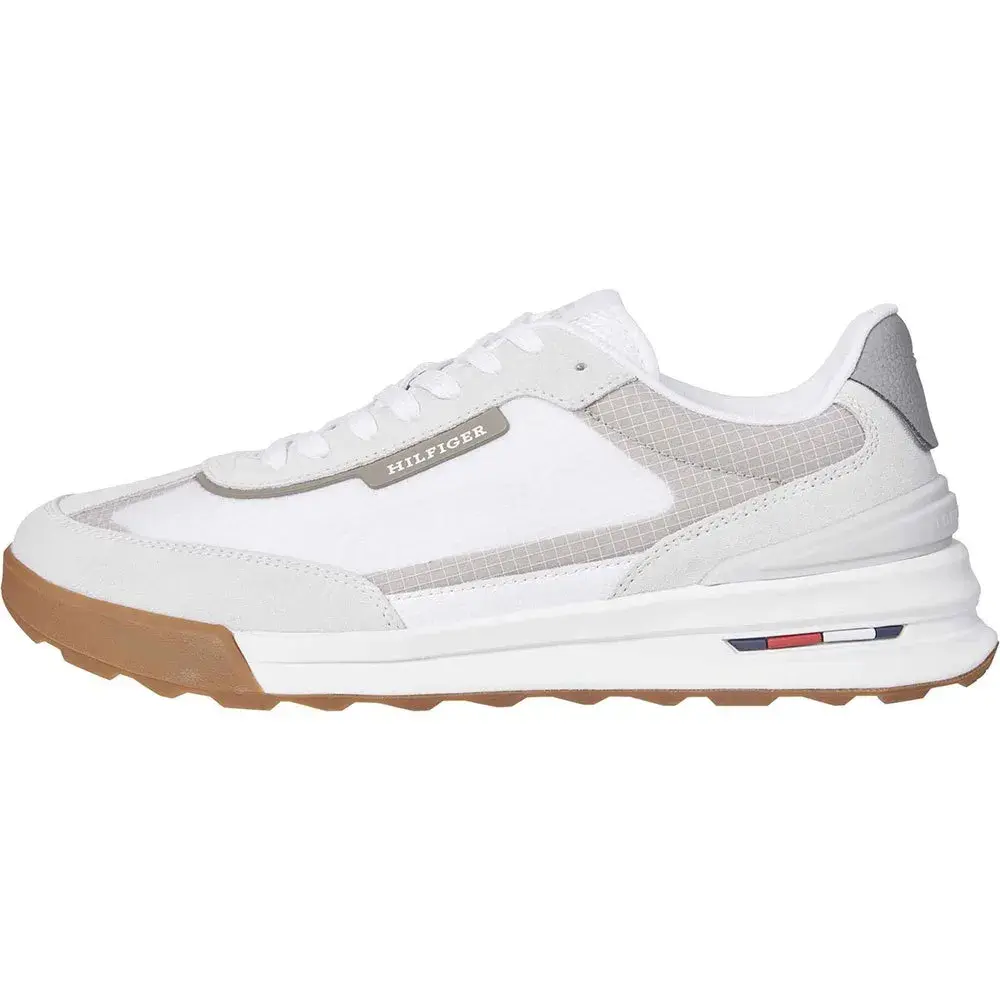 Кроссовки Tommy Hilfiger Retro Runner Seasonal trainers, белый
Кроссовки Tommy Hilfiger Retro Runner Seasonal trainers, белый