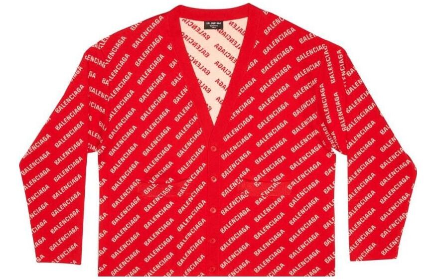 Свитер женский Balenciaga, красный
Свитер женский Balenciaga, красный