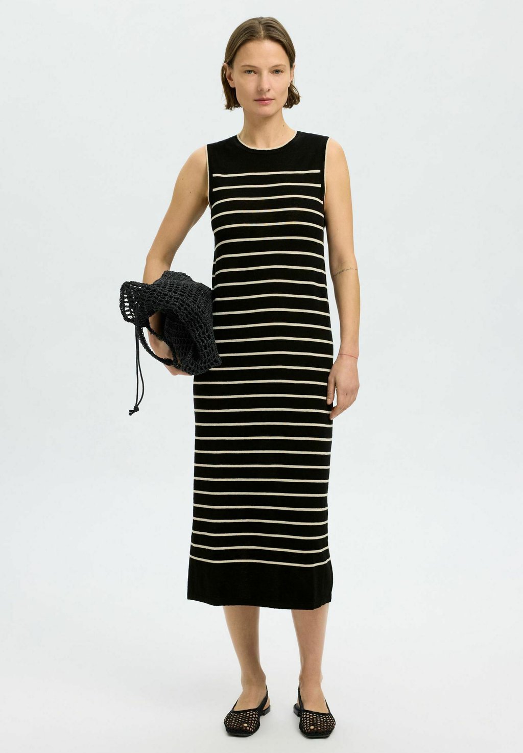 Платье-джемпер Selected Femme, черный
Платье-джемпер Selected Femme, черный