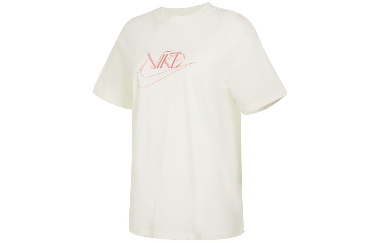 Женская футболка Nike, От белого
Женская футболка Nike, От белого