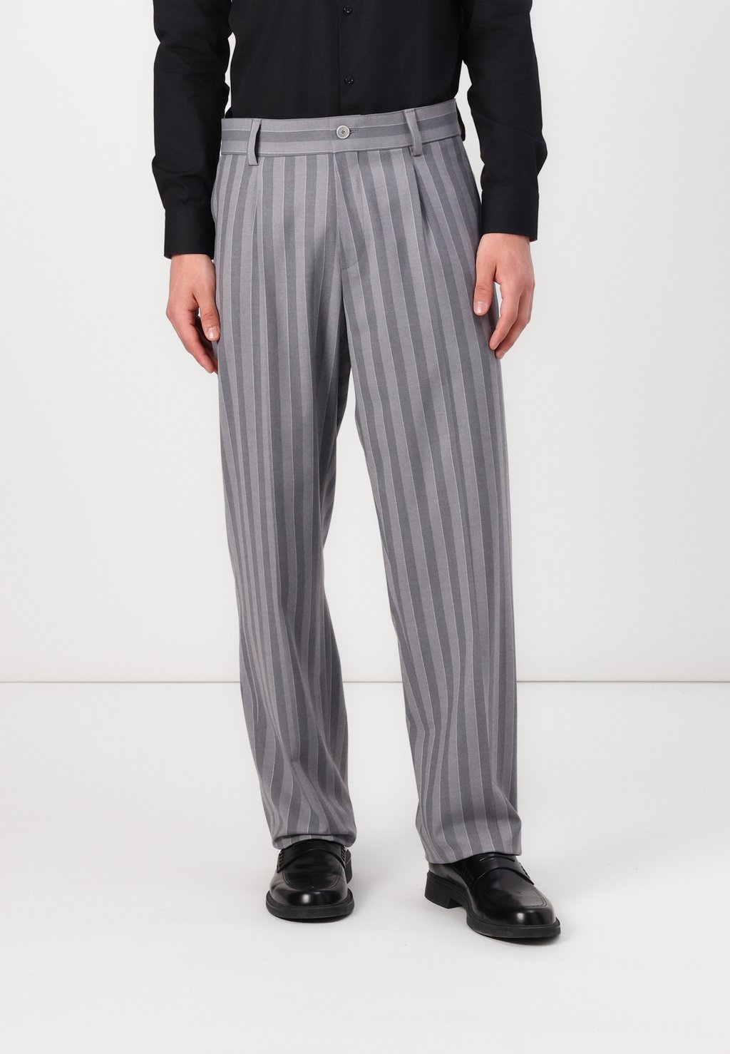 Брюки FLIP HUGO, светло-серый
Брюки FLIP HUGO, светло-серый