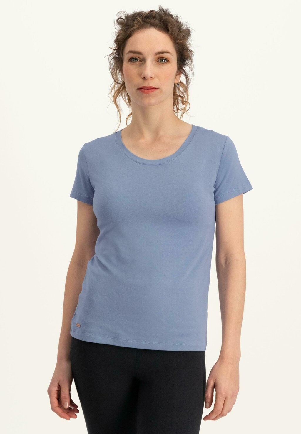 Принт на футболке Luna Tee Urban Goddess, светло-синий
Принт на футболке Luna Tee Urban Goddess, светло-синий