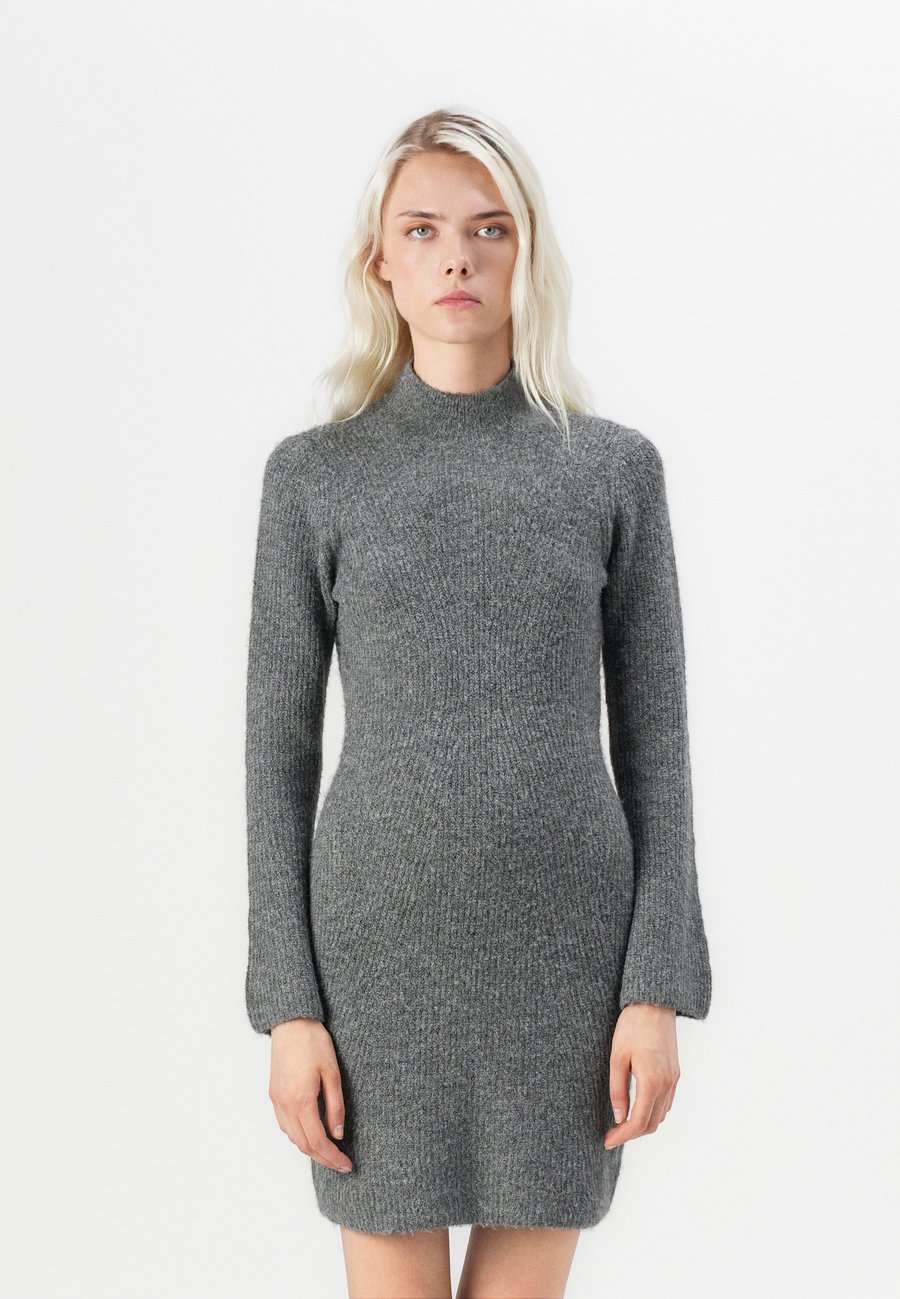 Платье Noisy May NMNOLA HIGH NECK DRESS , Medium Grey/Mottled Grey
Платье Noisy May NMNOLA HIGH NECK DRESS , Medium Grey/Mottled Grey