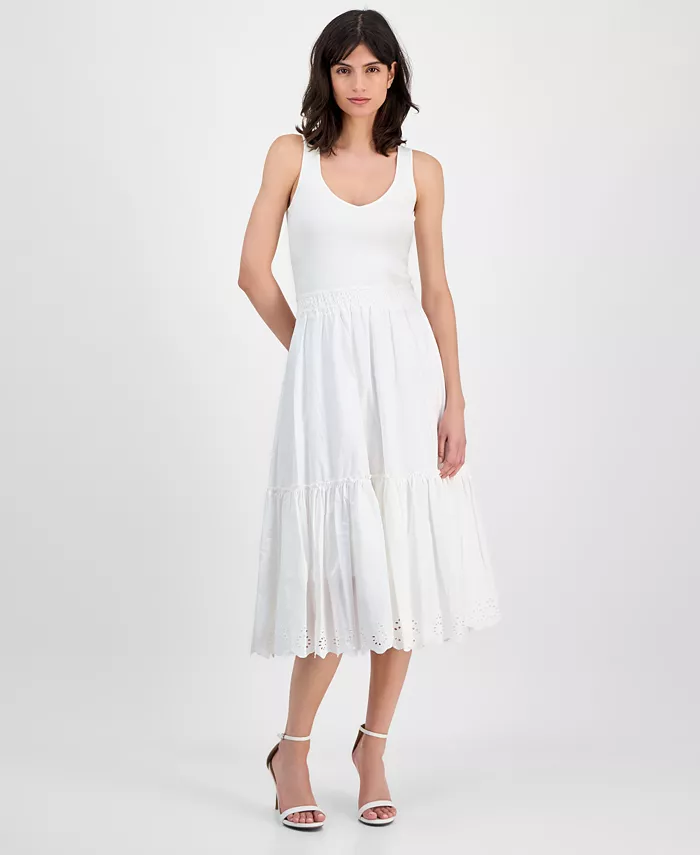 Женское платье миди с многоярусной юбкой в рубчик и вышитым подолом T Tahari, белый
Женское платье миди с многоярусной юбкой в рубчик и вышитым подолом T Tahari, белый