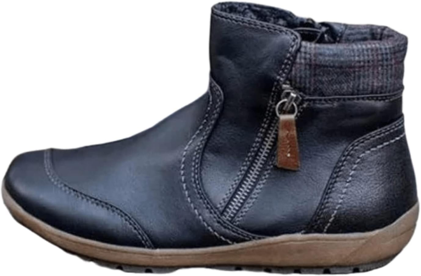 Женские ботильоны вестерн-ковбойские, с круглым носком, короткие, с боковой молнией, винтажная кожа, амортизирующие, классические высокие, военные, на плоском каблуке, для ходьбы Kvotuu, черный
Женские ботильоны вестерн-ковбойские, с круглым носком, короткие, с боковой молнией, винтажная кожа, амортизирующие, классические высокие, военные, на плоском каблуке, для ходьбы Kvotuu, черный