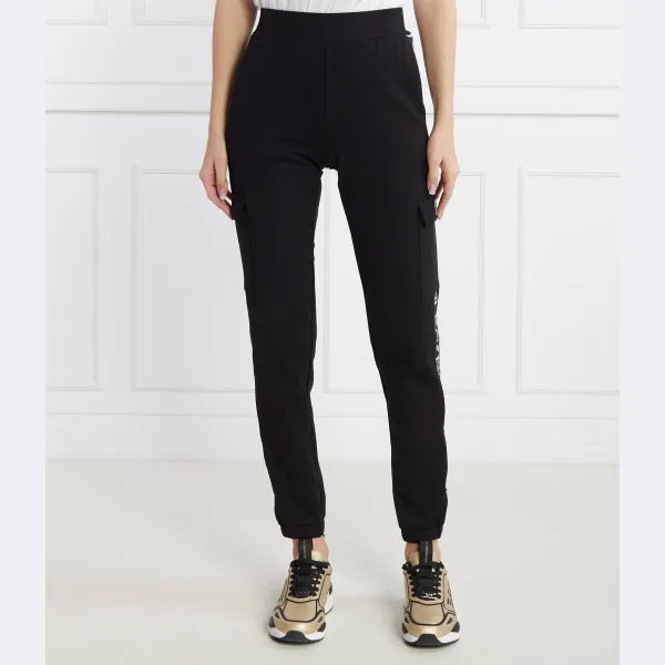 Спортивные брюки стандартного кроя Ea7, черный 
Спортивные брюки стандартного кроя Ea7, черный