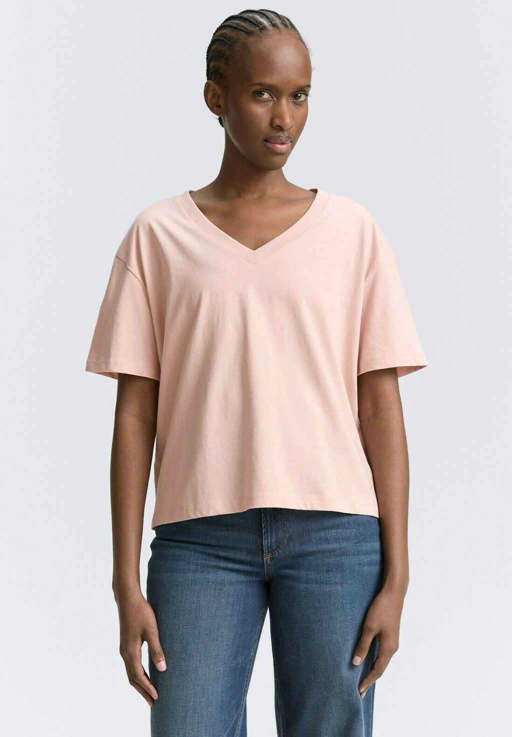 Базовая футболка BOXY V NECK TOM TAILOR DENIM, светло-розовый
Базовая футболка BOXY V NECK TOM TAILOR DENIM, светло-розовый