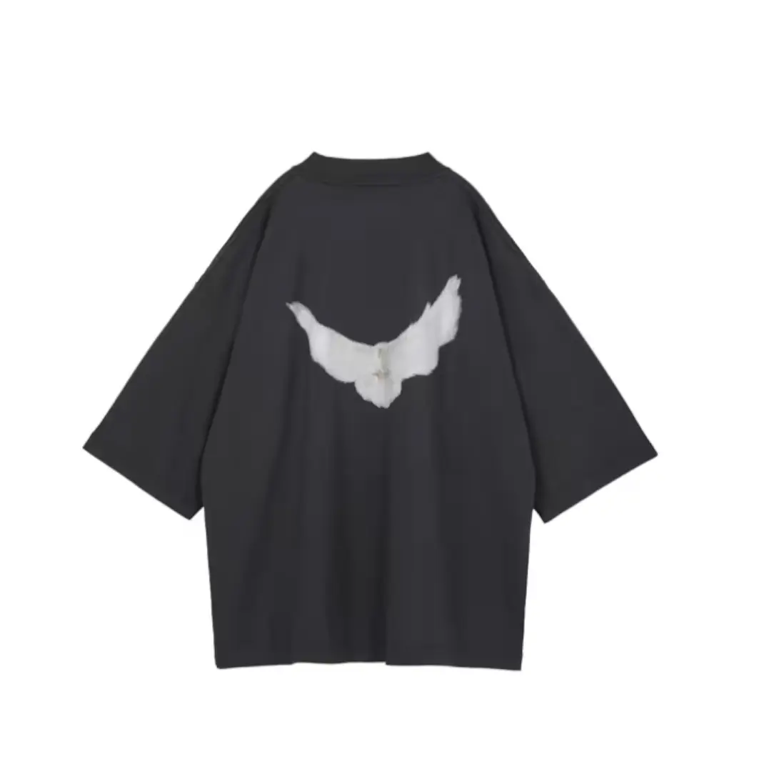 Футболка Yeezy Gap Engineered by Balenciaga SS22 Dove с рукавом 3/4, цвет «темно-серый»
Футболка Yeezy Gap Engineered by Balenciaga SS22 Dove с рукавом 3/4, цвет «темно-серый»