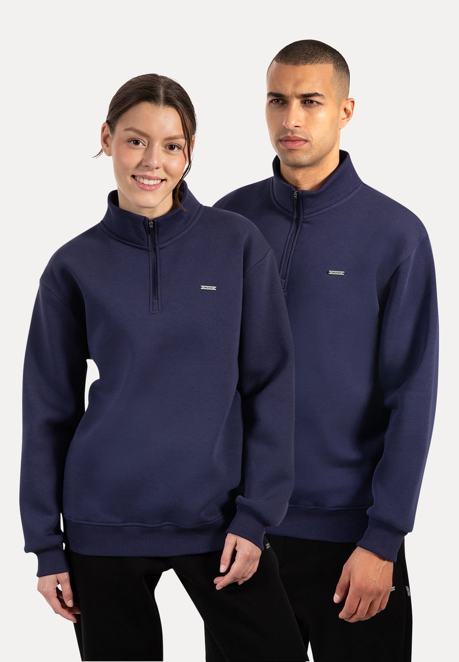 Толстовка Smilodox BASIC HALF ZIP HOODIE JAGO, Marineblau/Blue
Толстовка Smilodox BASIC HALF ZIP HOODIE JAGO, Marineblau/Blue