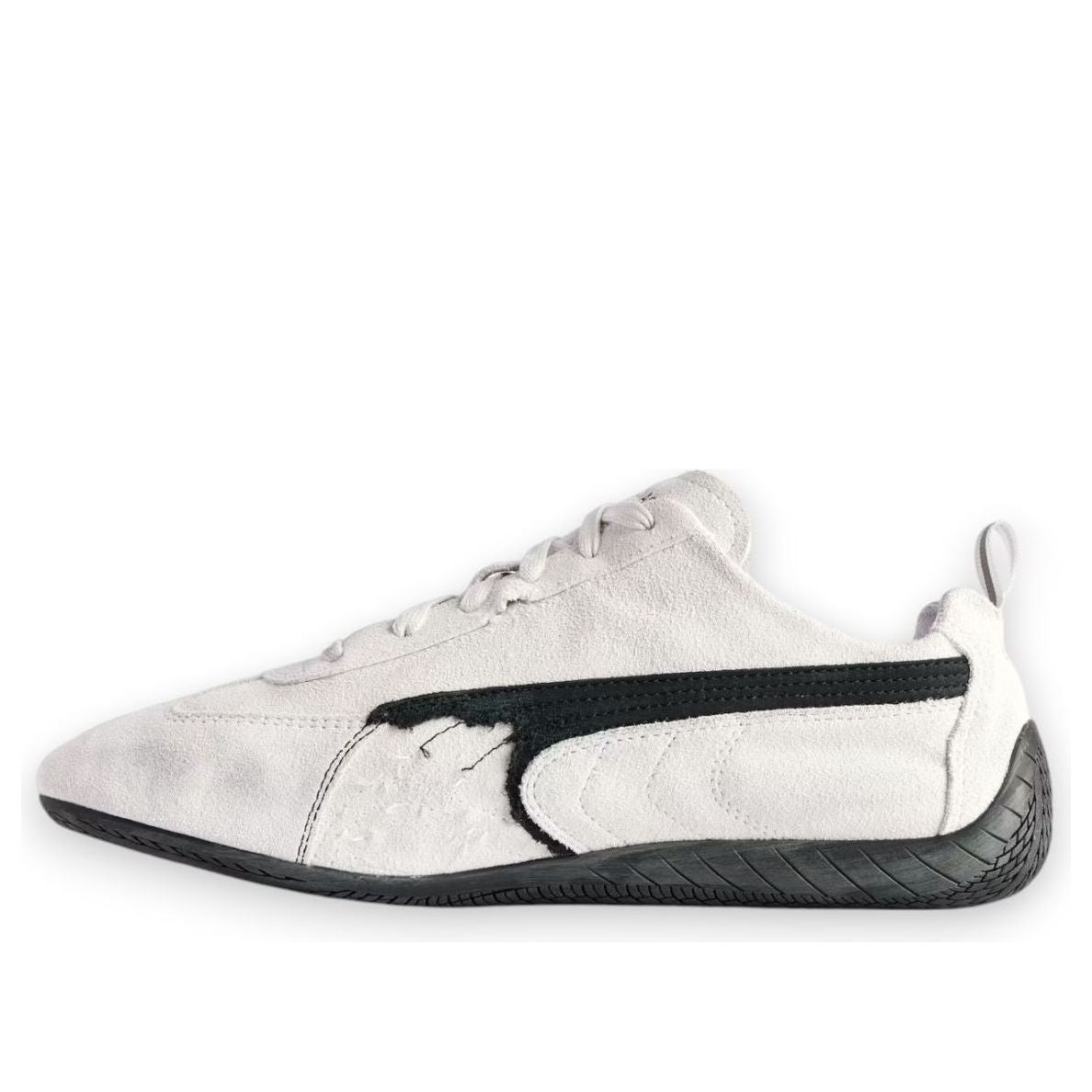 Кроссовки Balenciaga x Puma Speedcat Suede 'Distressed White Black'
Кроссовки Balenciaga x Puma Speedcat Suede 'Distressed White Black'