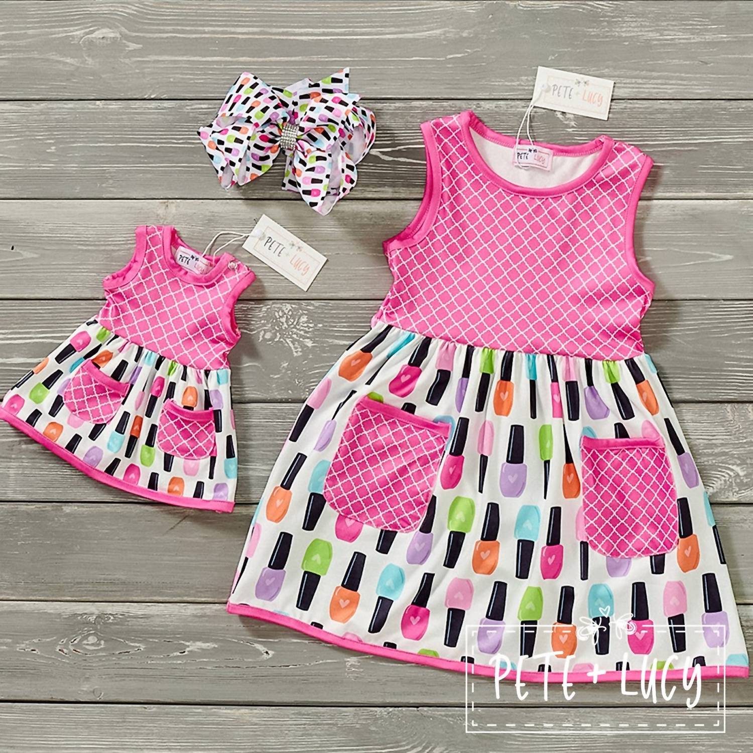 Платье с неоновым маникюром для девочек в розовом цвете Pete + Lucy
Платье с неоновым маникюром для девочек в розовом цвете Pete + Lucy