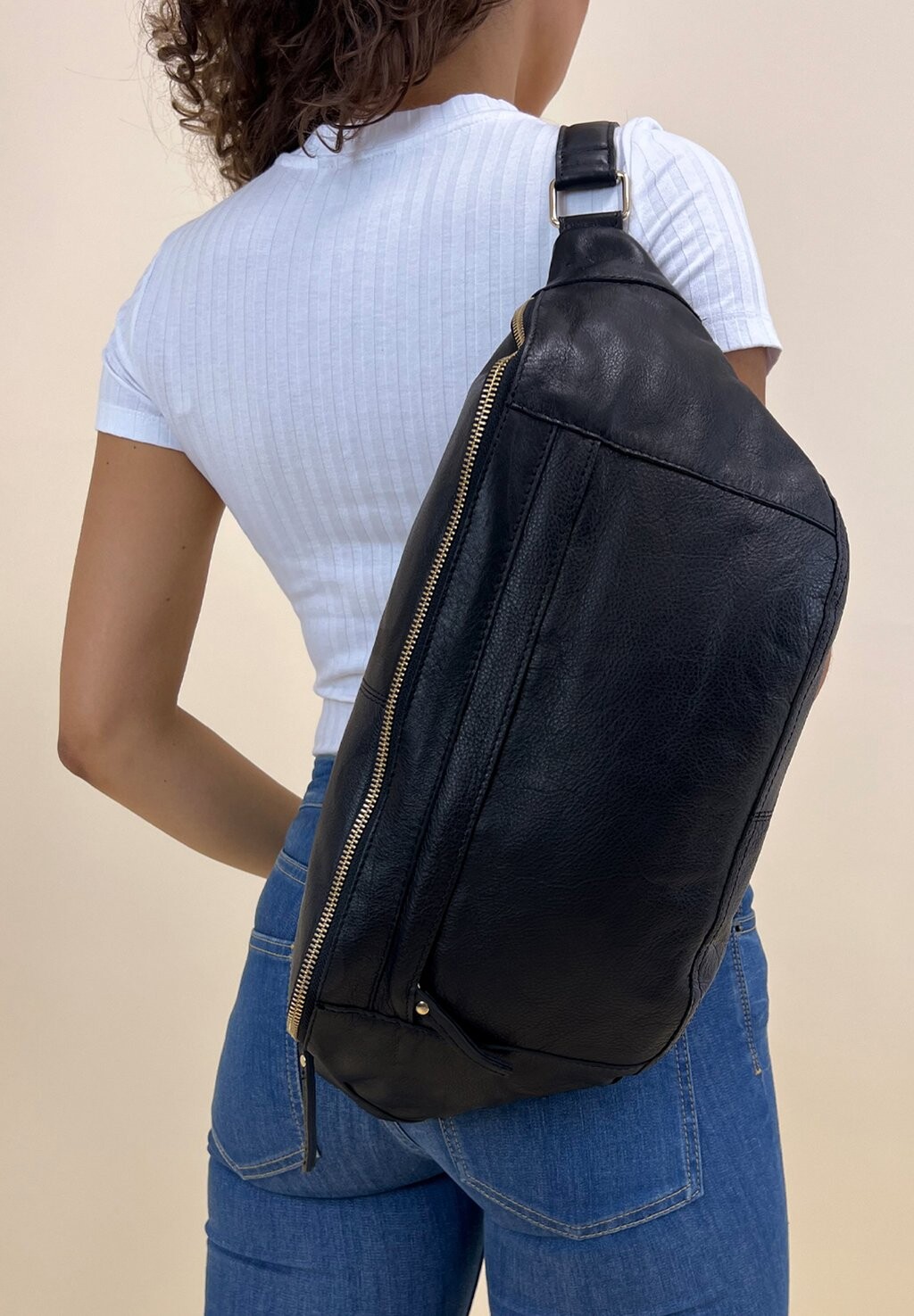 Сумка через плечо Gusti Leder, черный
Сумка через плечо Gusti Leder, черный