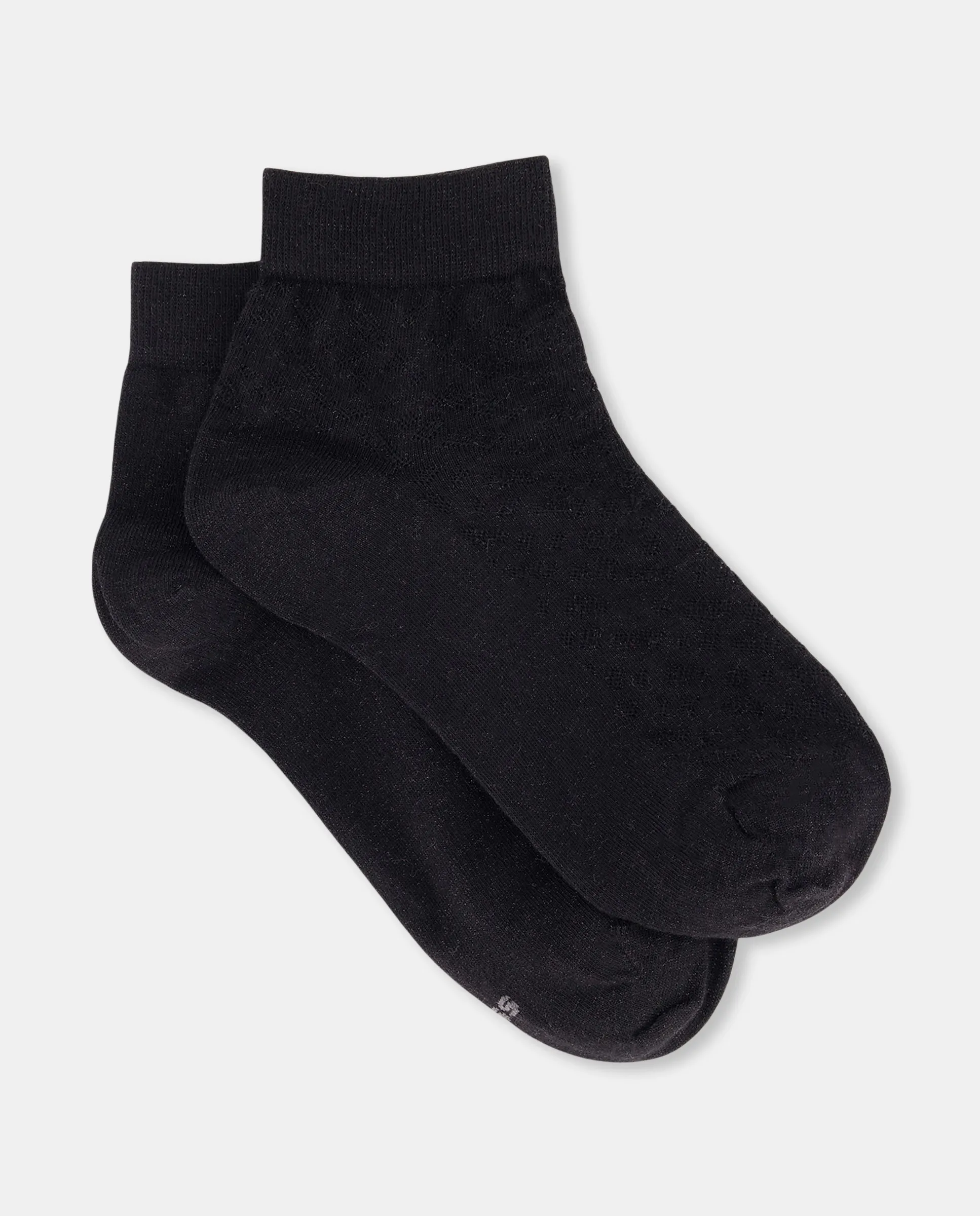 Пара коротких носков с монограммой, мягкая на ощупь из люрекса Boss, перевод отсутствует.
Пара коротких носков с монограммой, мягкая на ощупь из люрекса Boss, перевод отсутствует.