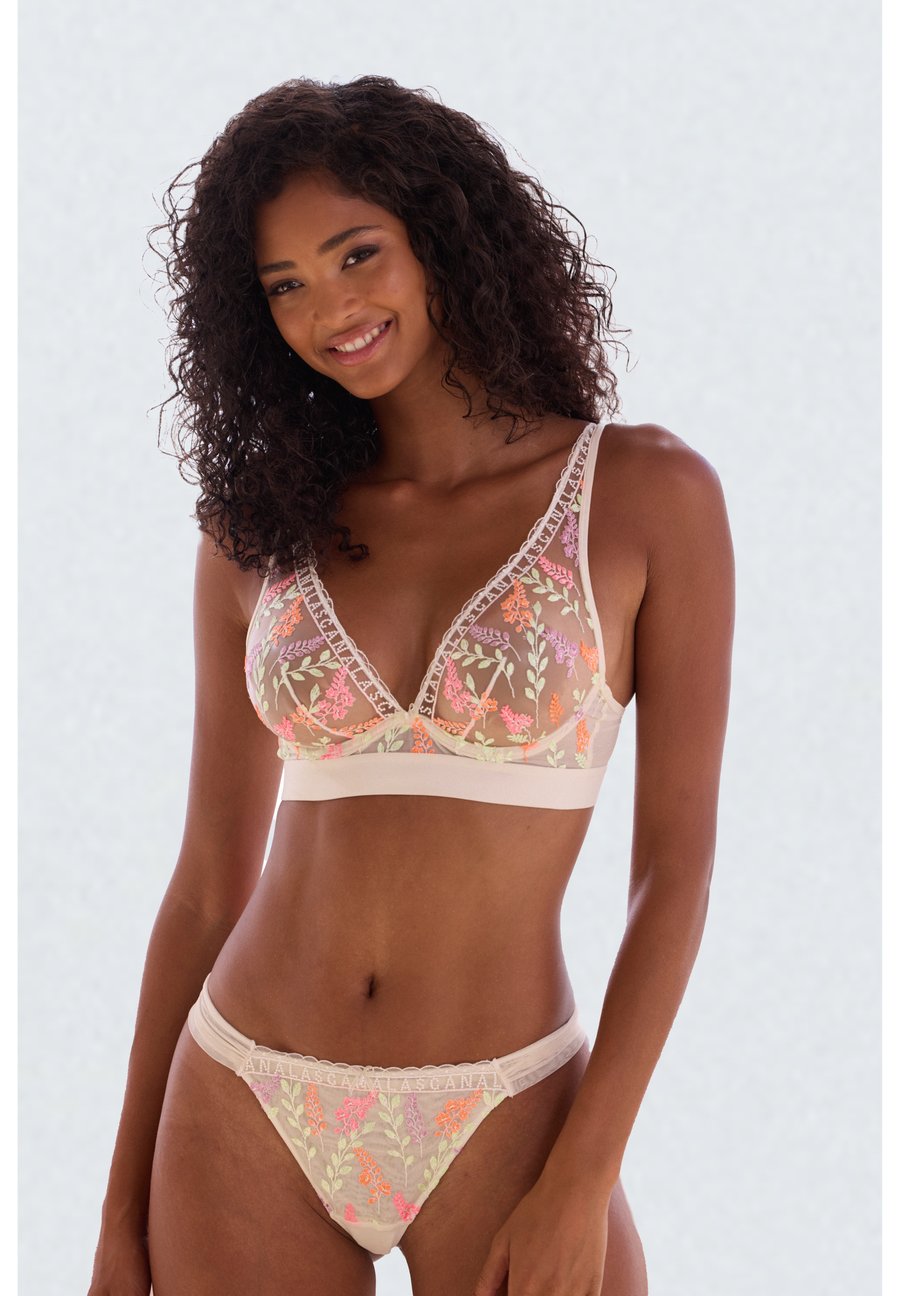 Трусы LASCANA THONG, Powder/Neon/Neon Pink
Трусы LASCANA THONG, Powder/Neon/Neon Pink