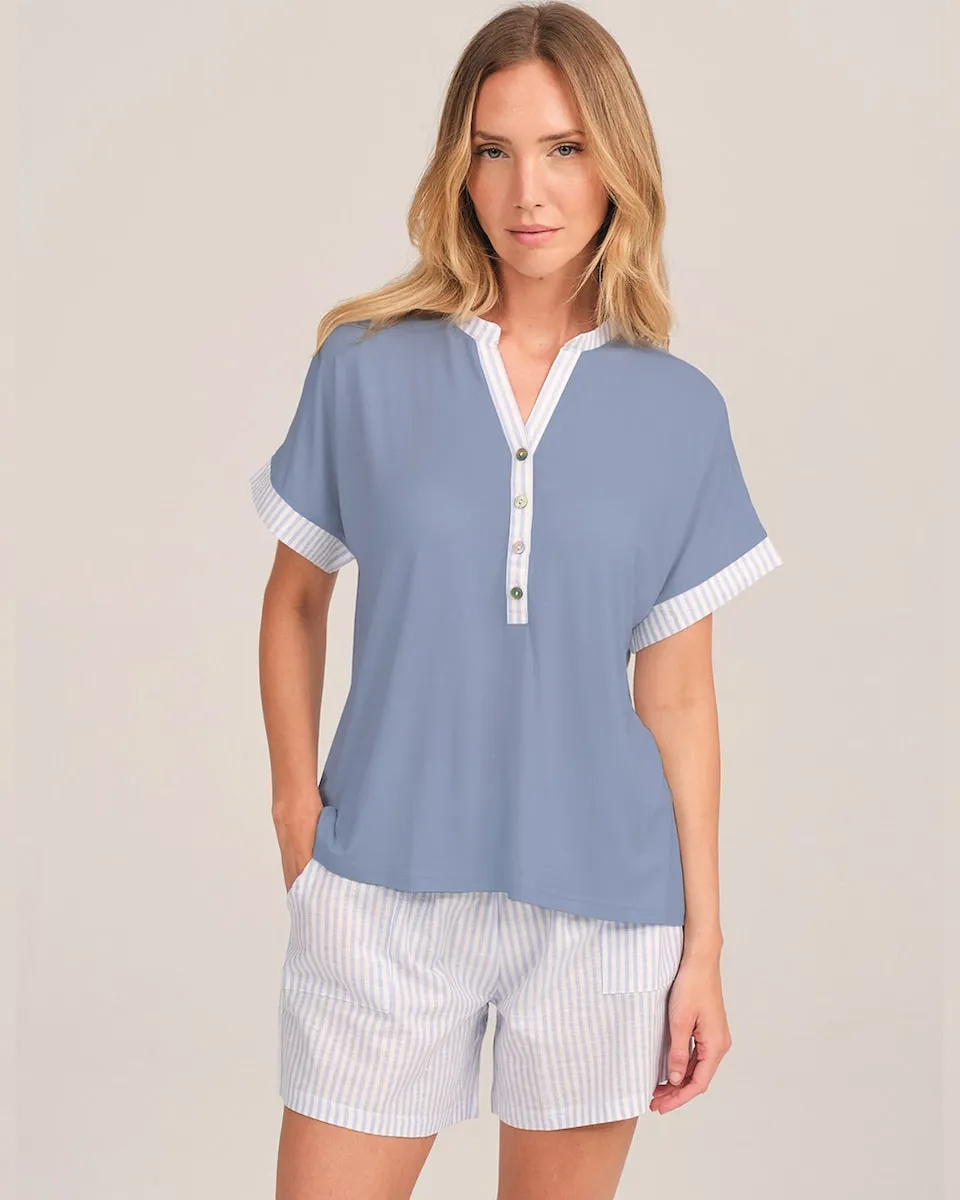 Женская пижама с шортами в полоску и пуговицами J&J Brothers, синий
Женская пижама с шортами в полоску и пуговицами J&J Brothers, синий