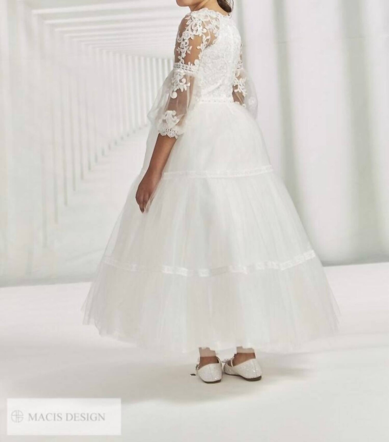 Платье принцессы для причастия цвета слоновой кости Joan Calabrese, слоновая кость
Платье принцессы для причастия цвета слоновой кости Joan Calabrese, слоновая кость