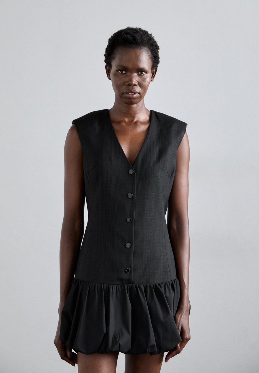 Платье sandro ROBE, Noir/Black
Платье sandro ROBE, Noir/Black