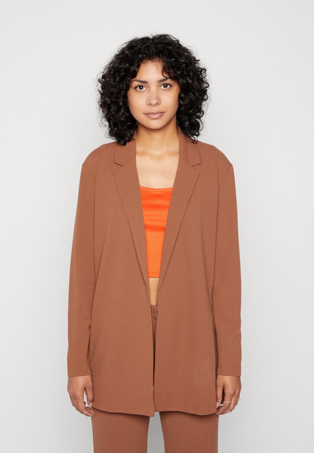 Пальто короткое JDY, коричневый
Пальто короткое JDY, коричневый