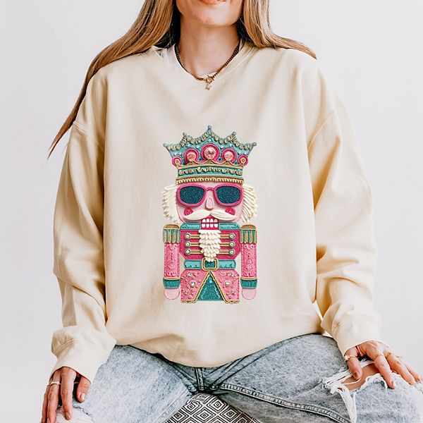 Свитшот женский легкий, окрашенный в стиле garment dyed, с принтом в стиле пэчворк в розовых и бирюзовых тонах Simply Sage Market, Ivory, Розовый, Свитшот женский легкий, окрашенный в стиле garment dyed, с принтом в стиле пэчворк в розовых и бирюзовых тон
Свитшот женский легкий, окрашенный в стиле garment dyed, с принтом в стиле пэчворк в розовых и бирюзовых тонах Simply Sage Market, Ivory, Розовый, Свитшот женский легкий, окрашенный в стиле garment dyed, с принтом в стиле пэчворк в розовых и бирюзовых тон