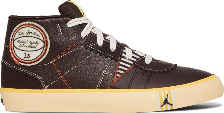 Кроссовки Maison Château Rouge x Jordan Series Mid United Youth International - Brown Basalt, коричневый
Кроссовки Maison Château Rouge x Jordan Series Mid United Youth International - Brown Basalt, коричневый