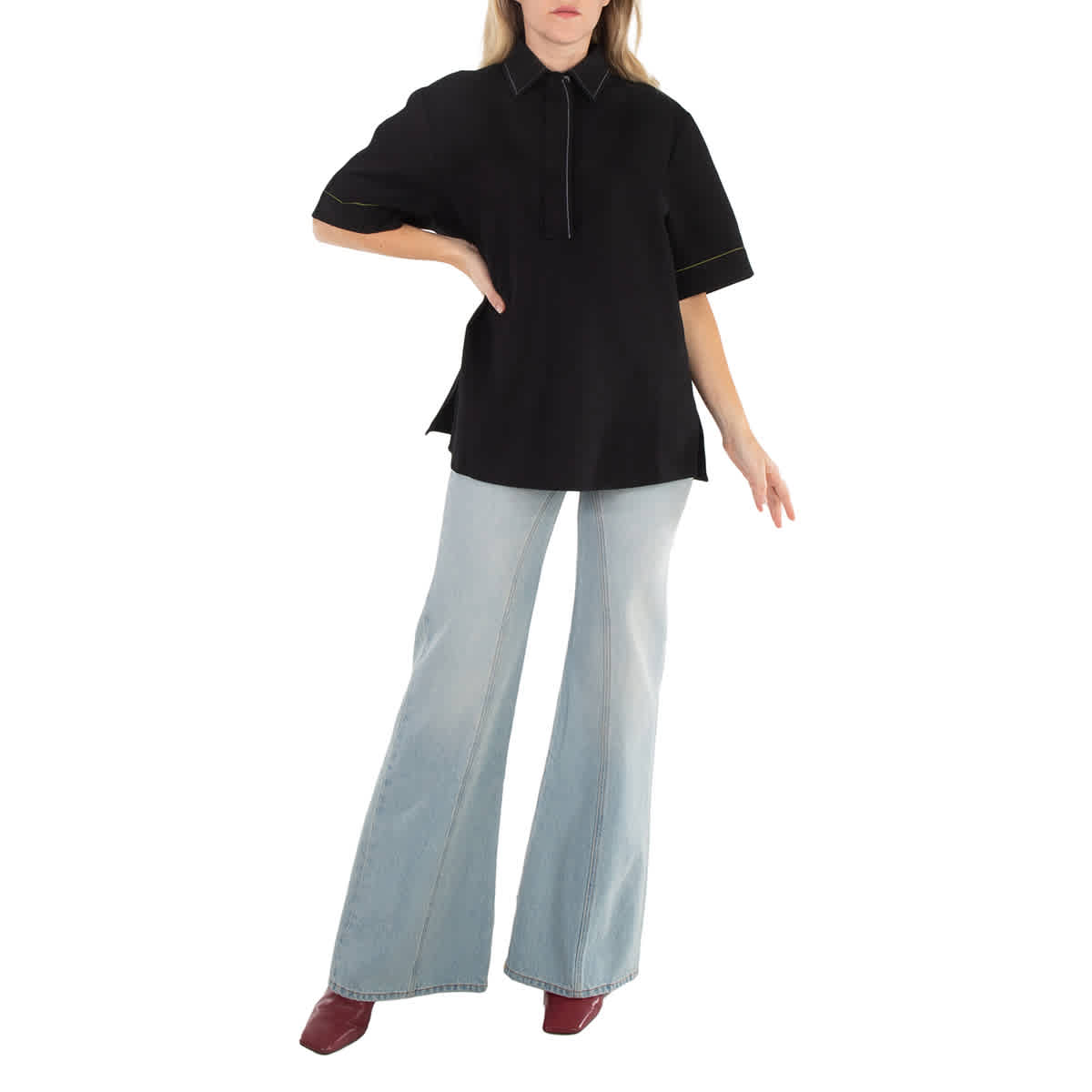 Виктория Бекхэм Рубашка с коротким рукавом и острым воротником Victoria Beckham, черный
Виктория Бекхэм Рубашка с коротким рукавом и острым воротником Victoria Beckham, черный