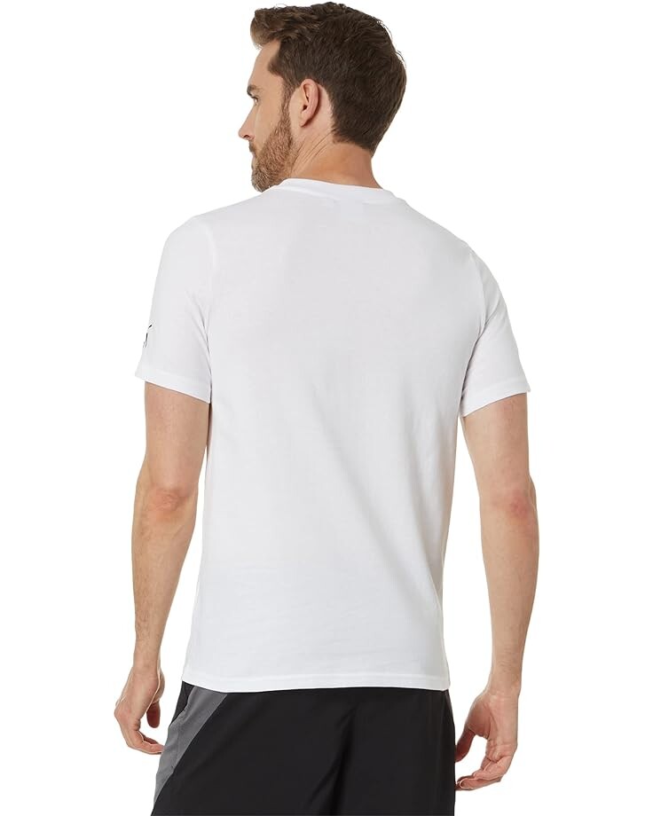 Футболка PUMA SWXP Graphic Short Sleeve Tee, цвет Puma White 
Футболка PUMA SWXP Graphic Short Sleeve Tee, цвет Puma White