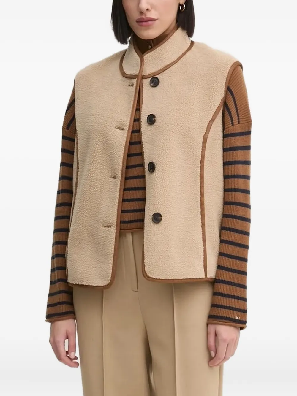 Жилет Тедди на пуговицах Hoss Intropia, нейтральный
Жилет Тедди на пуговицах Hoss Intropia, нейтральный