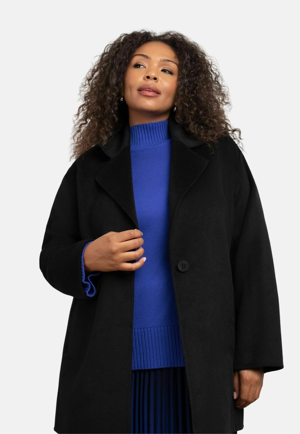 Короткое пальто BLEND TAILORED Live Unlimited London, черный
Короткое пальто BLEND TAILORED Live Unlimited London, черный