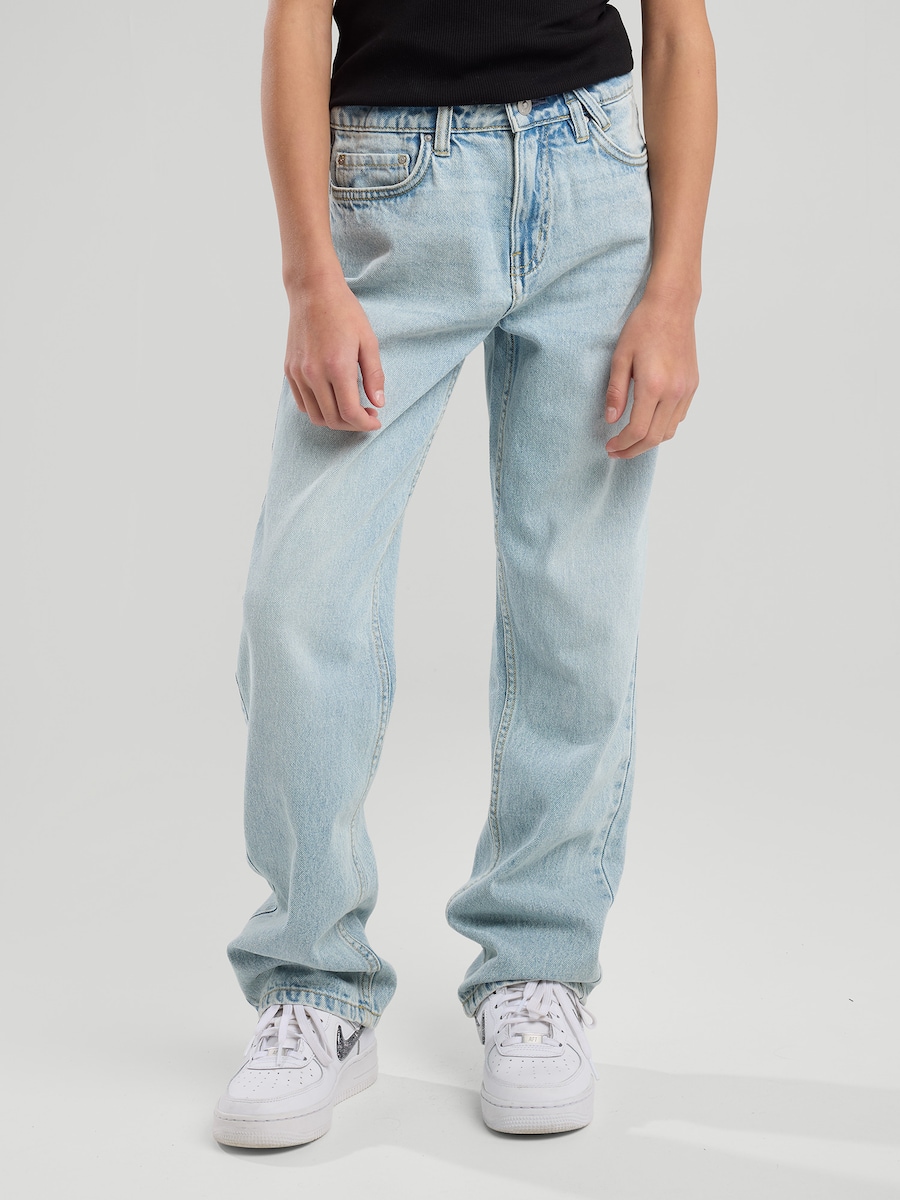 Обычные джинсы America Today, светло-голубой
Обычные джинсы America Today, светло-голубой