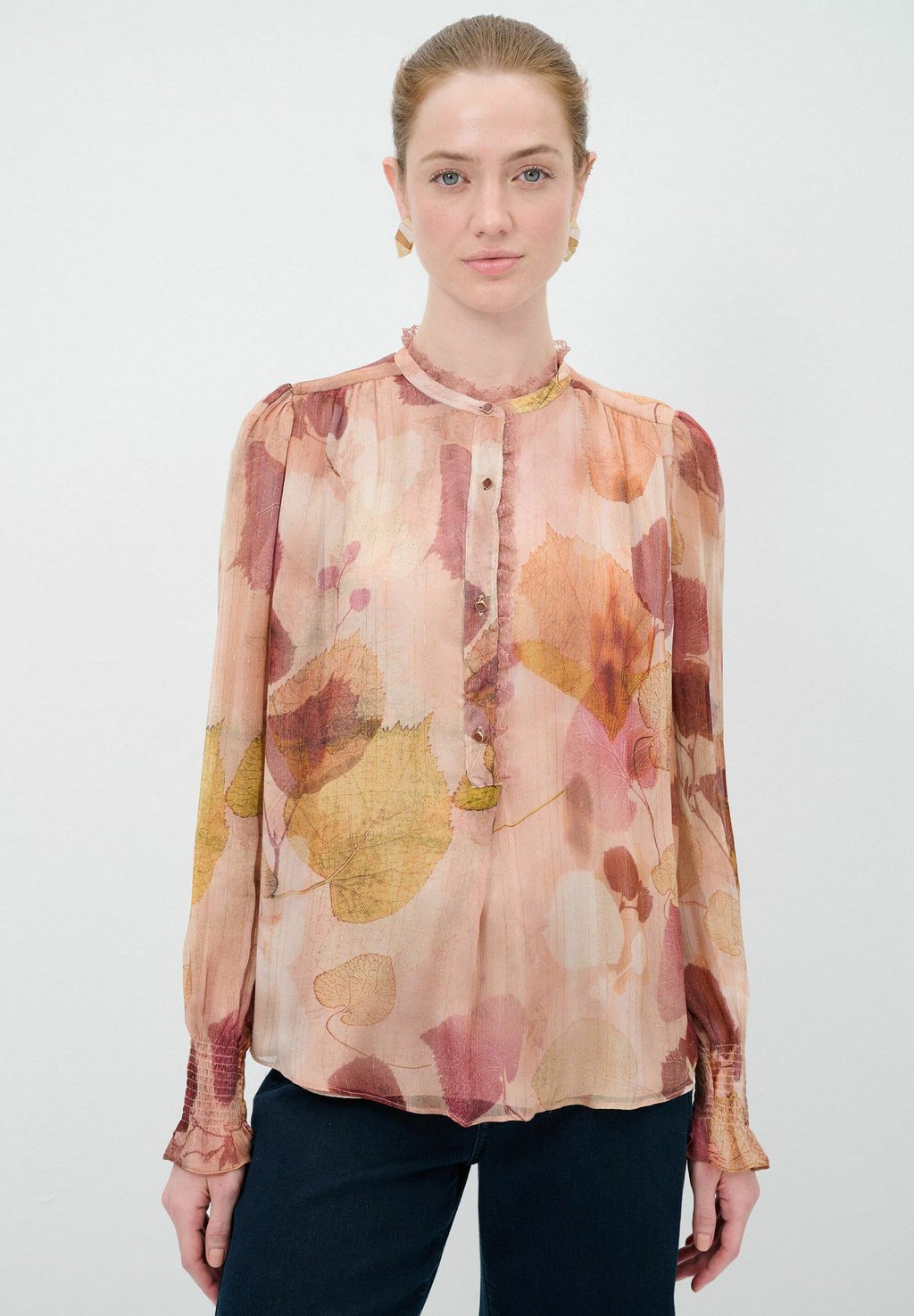 Блуза DETAILED PRINTED adL, бежевый
Блуза DETAILED PRINTED adL, бежевый