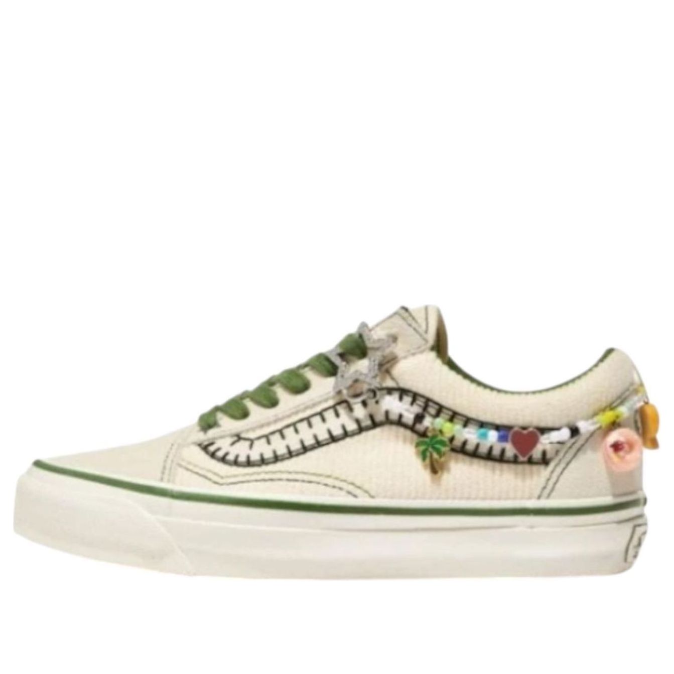 Vans x Kokona Hiraki Premium Old Skool Charms 'Cream'
Vans x Kokona Hiraki Premium Old Skool Charms 'Cream'