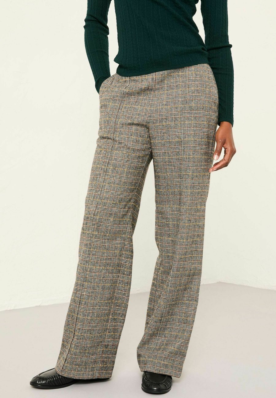 Брюки FatFace REGULAR FIT CHECK TROUSER ., Charcoal Mid/Grey
Брюки FatFace REGULAR FIT CHECK TROUSER ., Charcoal Mid/Grey